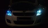 Venstre: Xenon look-a-like (no name) | H�jre: MTEC Super White LED (Positionslys)